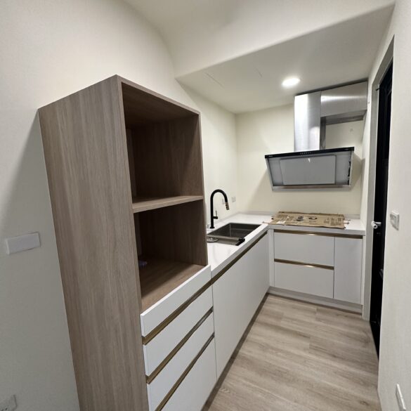 7245FAD8-D75E-4F27-8697-6D83FBDDD069